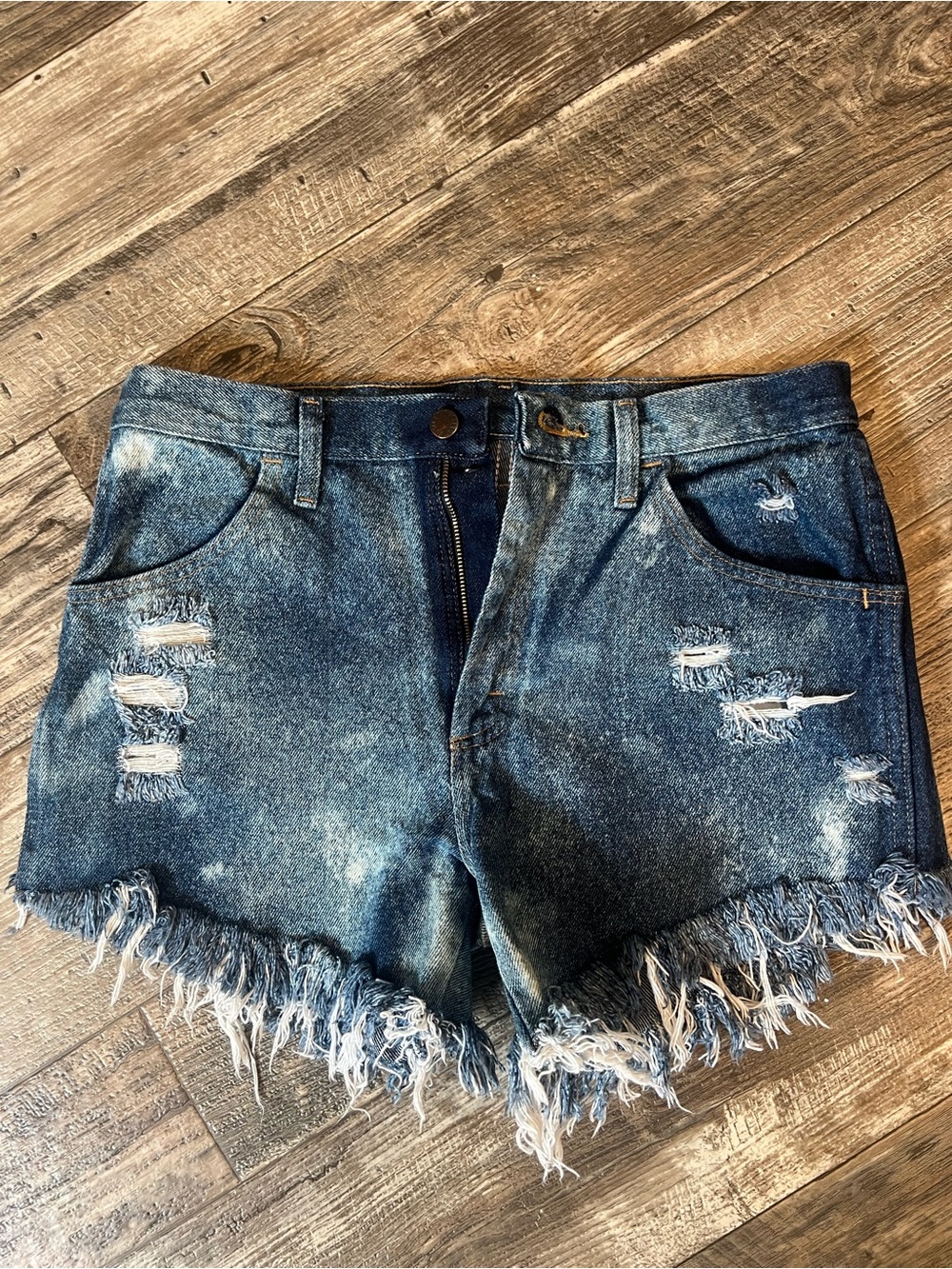 Rustler Distressed Frayed Hem Denim Shorts - Blue